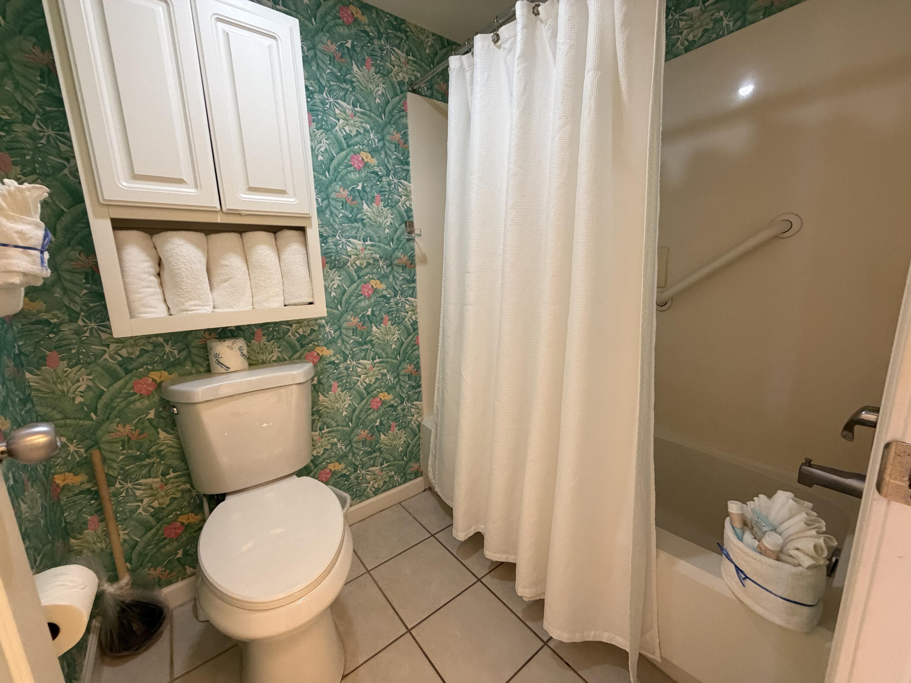 970 Highway 98, Unit 303 Destin, FL 32541 - Photo 14 of 27 IMG_1466