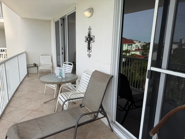 $364,900 | 970 Highway 98, Unit 303, Destin, FL 32541