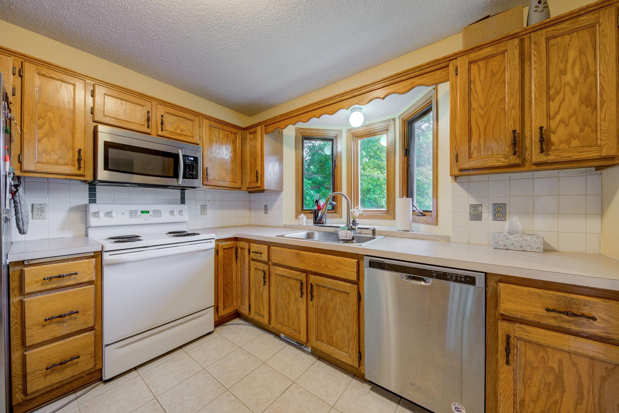 6141 Egg Lake Road North Hugo, MN 55038 - Photo 4 of 38