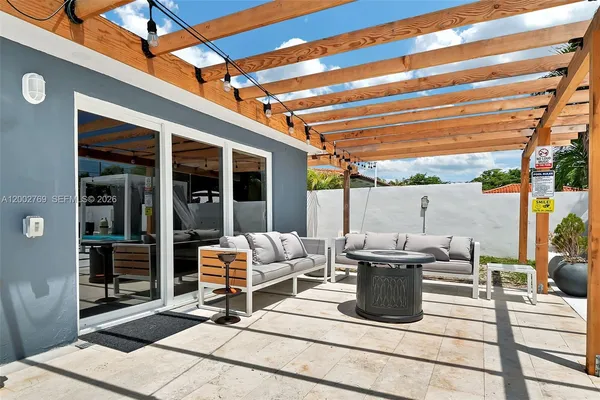 $4,600 | 301 Southwest 30th Court, Miami, FL 33135