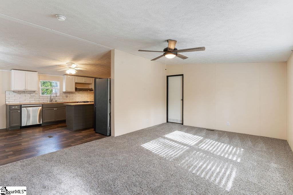 227 Murrell Road Greenville, SC 29605 - Photo 10 of 40