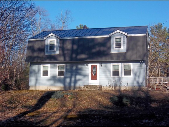 372 Dearborn Road Auburn, NH 03032 - Photo 3 of 26