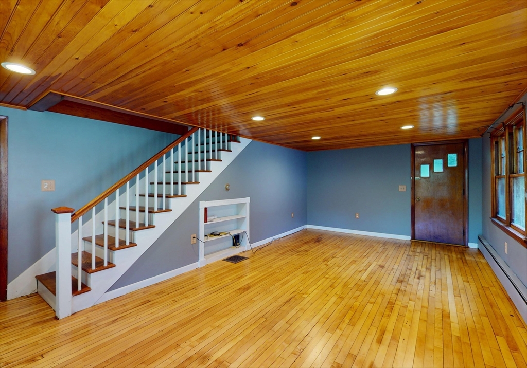 223 Main Road Gill, MA 01354 - Photo 6 of 41