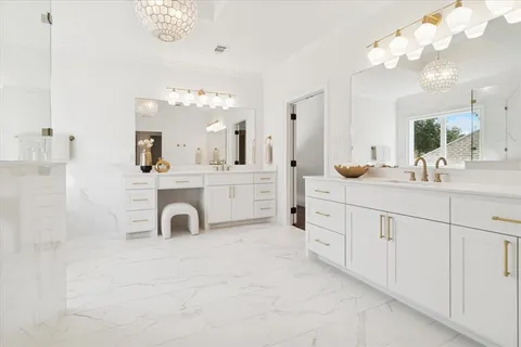 $1,799,000 | 6234 Lakeshore Drive, Dallas, TX 75214