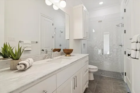 $1,799,000 | 6234 Lakeshore Drive, Dallas, TX 75214