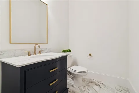 $1,799,000 | 6234 Lakeshore Drive, Dallas, TX 75214