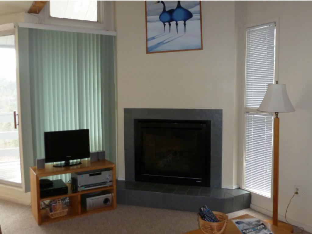 18 Bridges, Unit 18 Warren, VT 05674 - Photo 5 of 14 Gallery Image 5