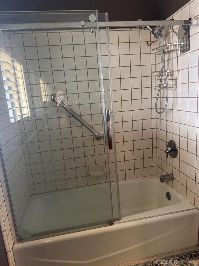 18965 Siskiyou Road Apple Valley, CA 92307 - Photo 22 of 28