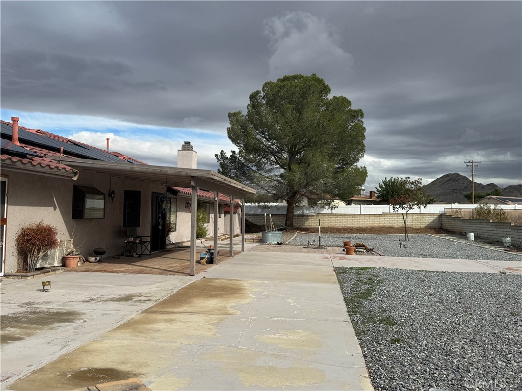 18965 Siskiyou Road Apple Valley, CA 92307 - Photo 25 of 28