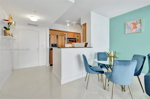 $500,000 | 325 South Biscayne Boulevard, Unit 2616, Miami, FL 33131