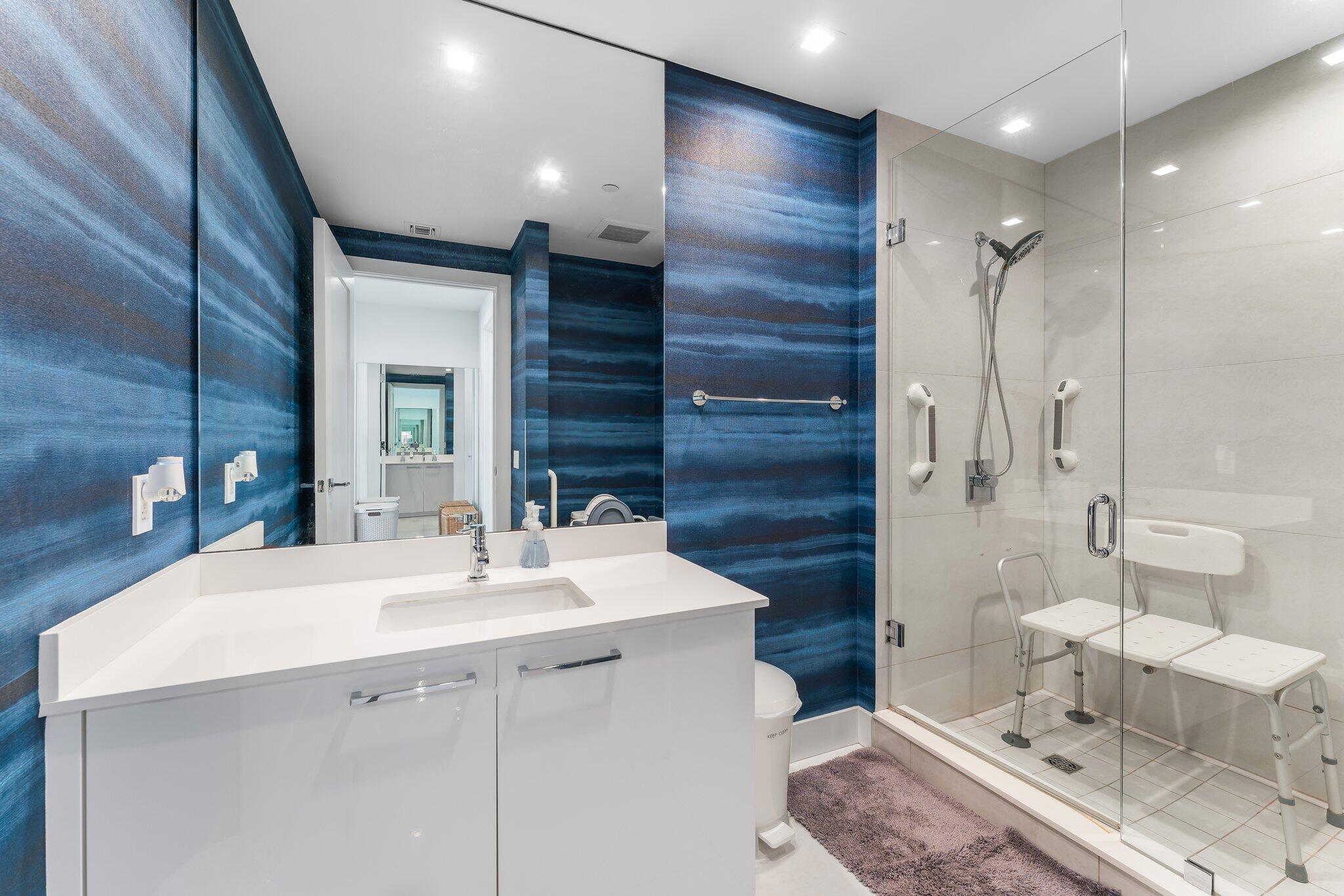 5000 North Ocean Drive, Unit 1003 Singer Island, FL 33404 - Photo 35 of 134 Guest Bath # 3