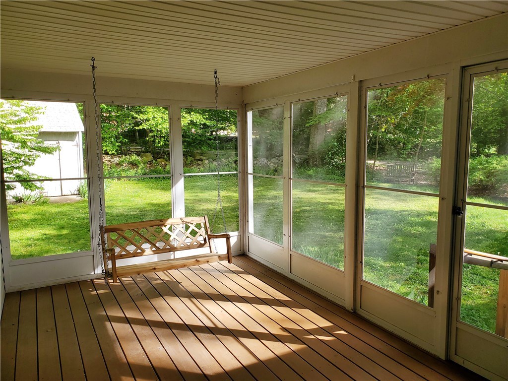 430 Reservoir Road Burrillville, RI 02859 - Photo 15 of 25