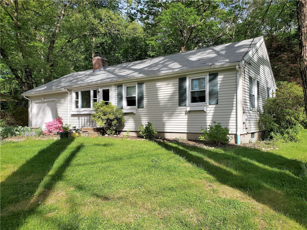 430 Reservoir Road Burrillville, RI 02859 - Photo 4 of 25