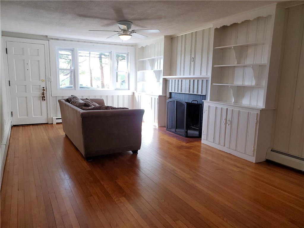 430 Reservoir Road Burrillville, RI 02859 - Photo 5 of 25