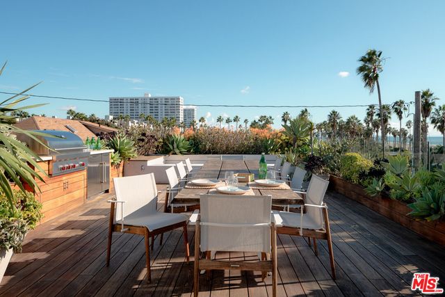 $9,499,000 | 120 Hart Avenue, Santa Monica, CA 90405