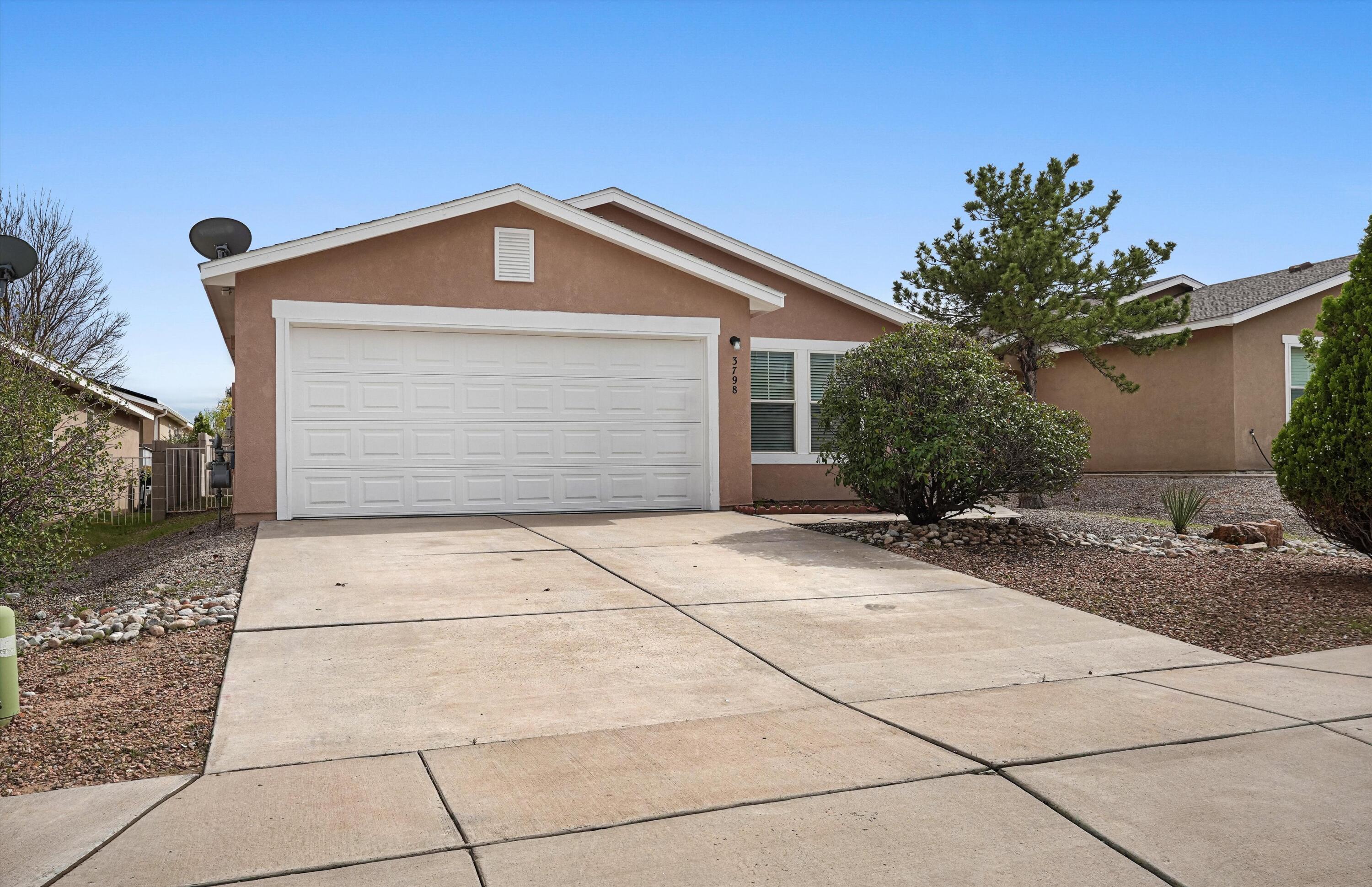 3798 Cattle Drive Rio Rancho, NM 87144 - Photo 1 of 31 Gallery Image 1