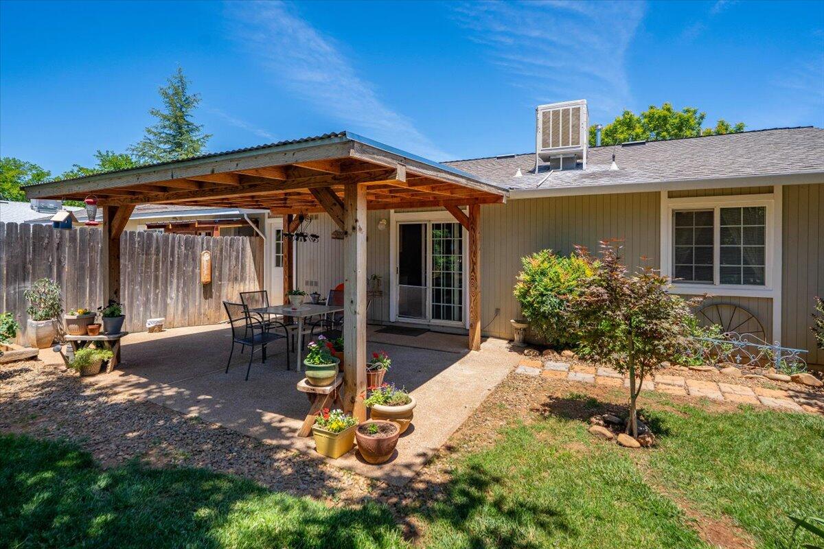 1980 Spruce Circle Anderson, CA 96007 - Photo 30 of 44 41-1980 Spruce St - E-23