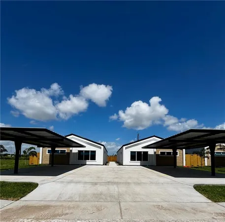 $1,150 | 509 Sparrow Road, Unit 1, Weslaco, TX 78596