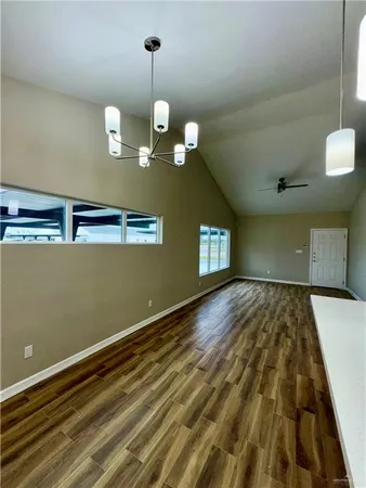 $1,150 | 509 Sparrow Road, Unit 1, Weslaco, TX 78596