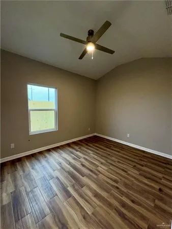 $1,150 | 509 Sparrow Road, Unit 1, Weslaco, TX 78596