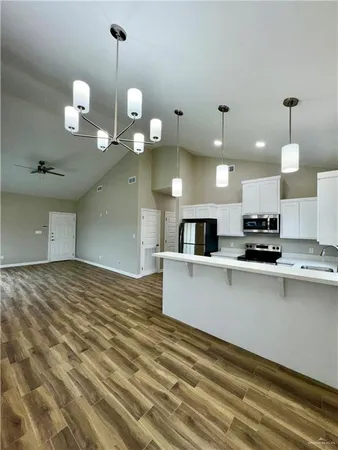 $1,150 | 509 Sparrow Road, Unit 1, Weslaco, TX 78596