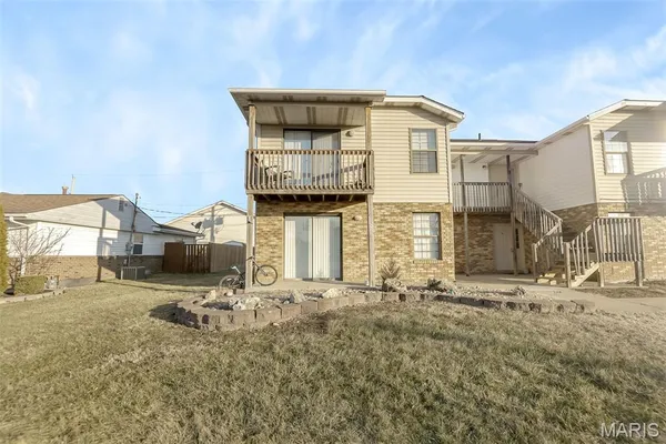 $660,000 | 3 Georgetown Drive, Granite City, IL 62040