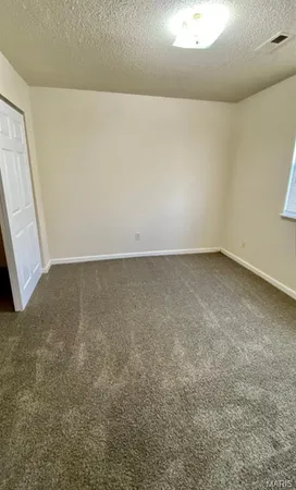 $660,000 | 3 Georgetown Drive, Granite City, IL 62040