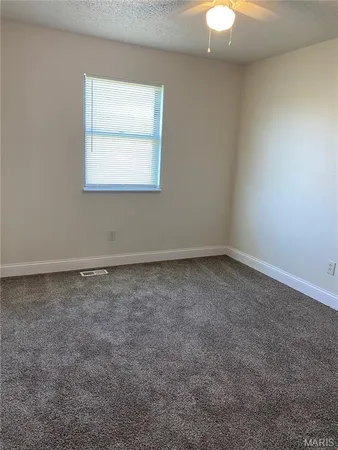 $660,000 | 3 Georgetown Drive, Granite City, IL 62040