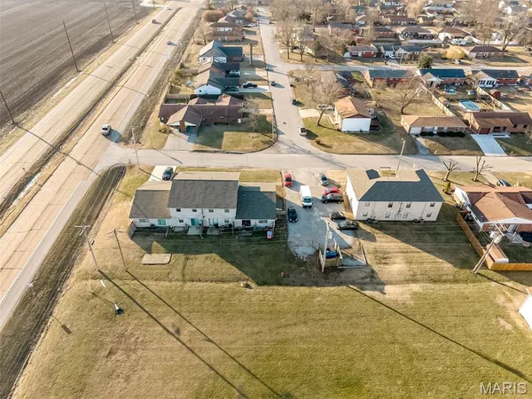 $660,000 | 3 Georgetown Drive, Granite City, IL 62040