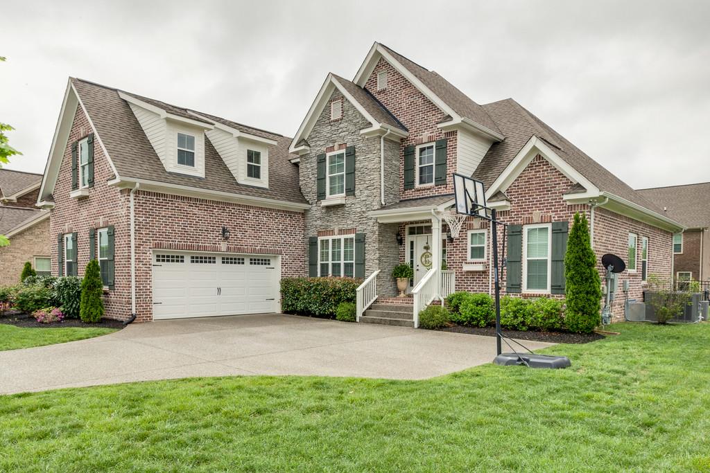 3194 Appian Way Spring Hill, TN 37174 - Photo 2 of 30 Gallery Image 2