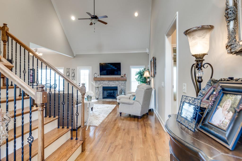 3194 Appian Way Spring Hill, TN 37174 - Photo 5 of 30 Gallery Image 5