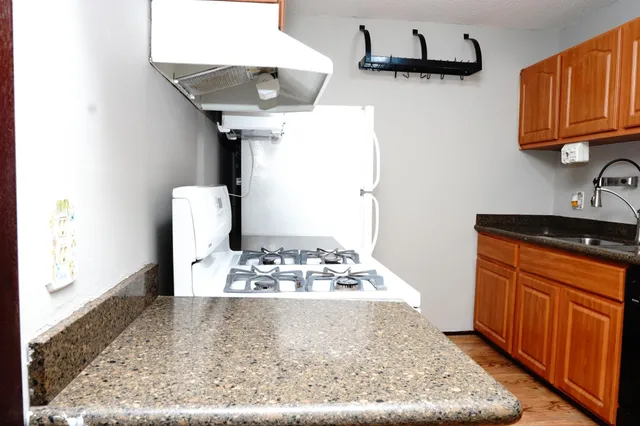 $129,900 | 1601 North Innsbruck Drive, Unit 319, Fridley, MN 55432