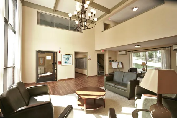 $128,000 | 1601 North Innsbruck Drive, Unit 319, Fridley, MN 55432