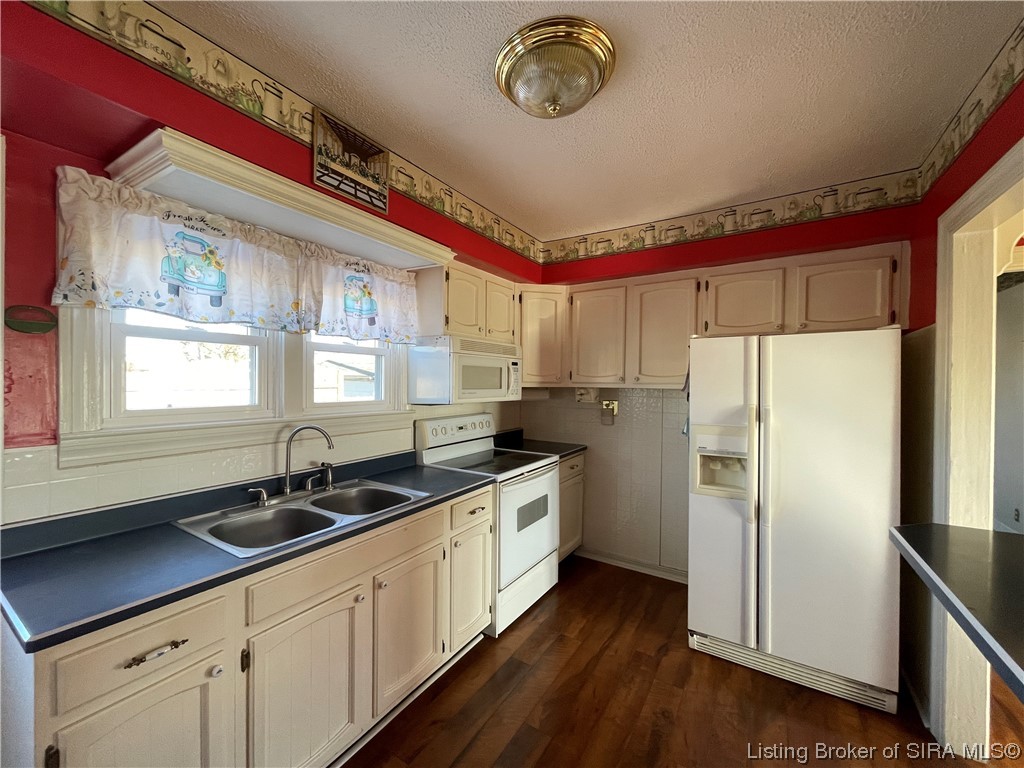 830 Green Road Madison, IN 47250 - Photo 10 of 41 Gallery Image 10
