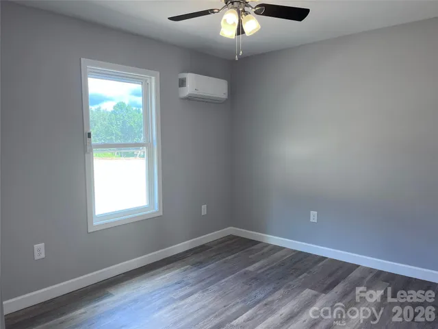 $1,300 | 321 Pitts Street, Unit A, Morganton, NC 28655