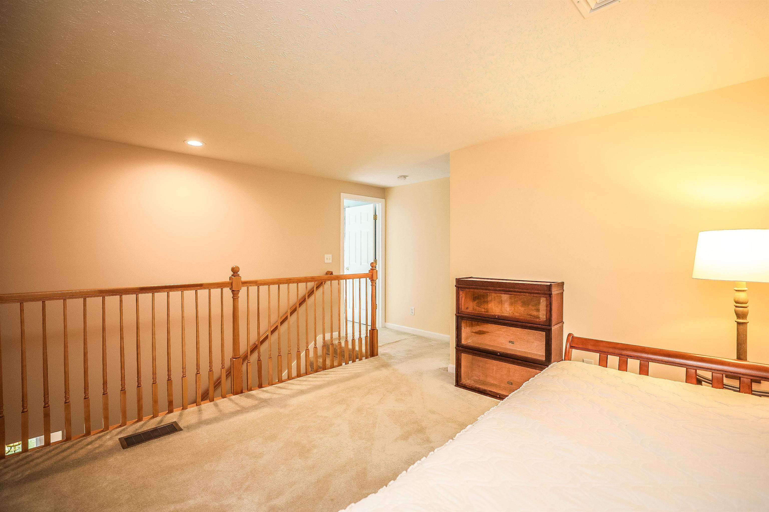 29 Old Stage Road Litchfield, NH 03052 - Photo 24 of 40