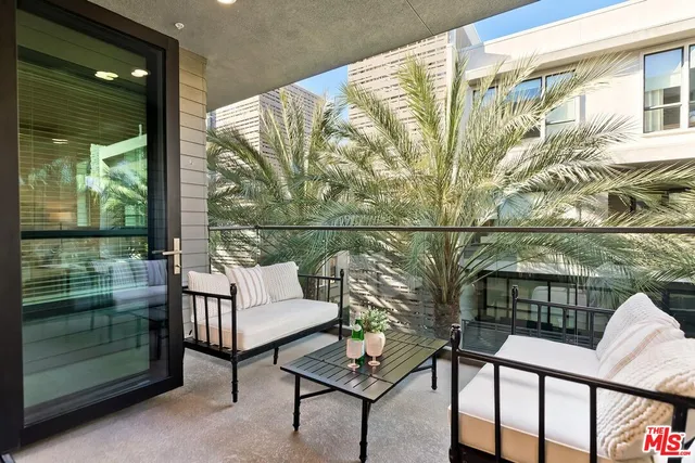 $2,295,000 | 12771 Shell Place, Unit 2, Los Angeles, CA 90094