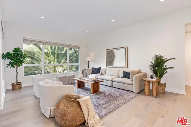 $2,295,000 | 12771 Shell Place, Unit 2, Los Angeles, CA 90094