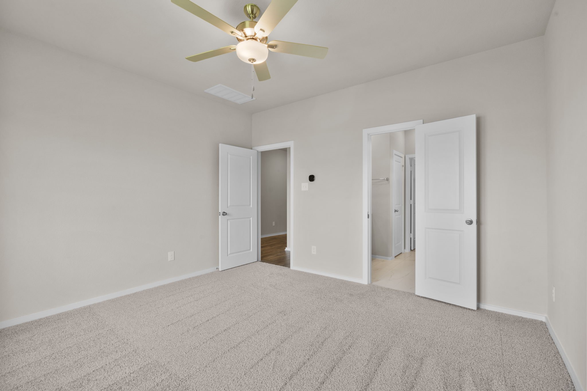 3542 Cardinal Pointe Drive Angleton, TX 77515 - Photo 15 of 38