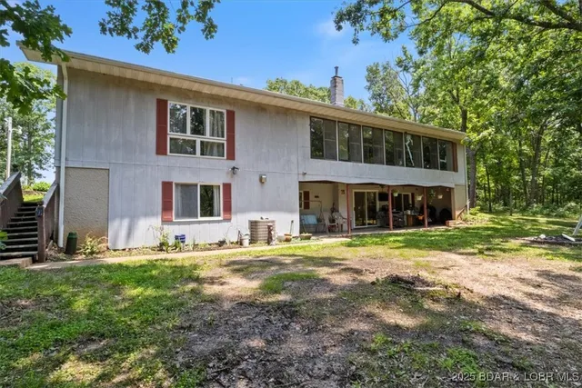 $315,000 | 1630 State Highway 42, Brumley, MO 65017
