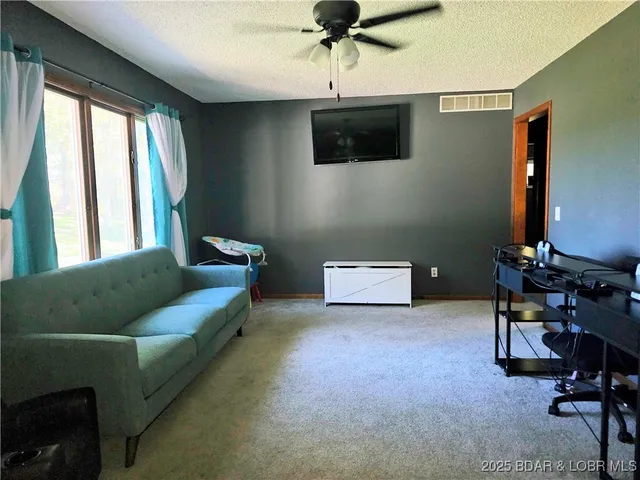 $315,000 | 1630 State Highway 42, Brumley, MO 65017