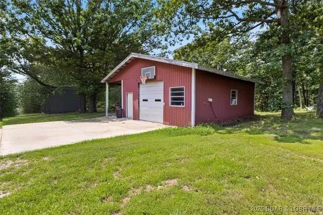 $315,000 | 1630 State Highway 42, Brumley, MO 65017