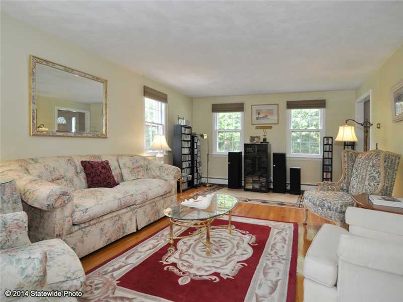 87 Betty Pond Road Scituate, RI 02831 - Photo 3 of 25 Living Room.