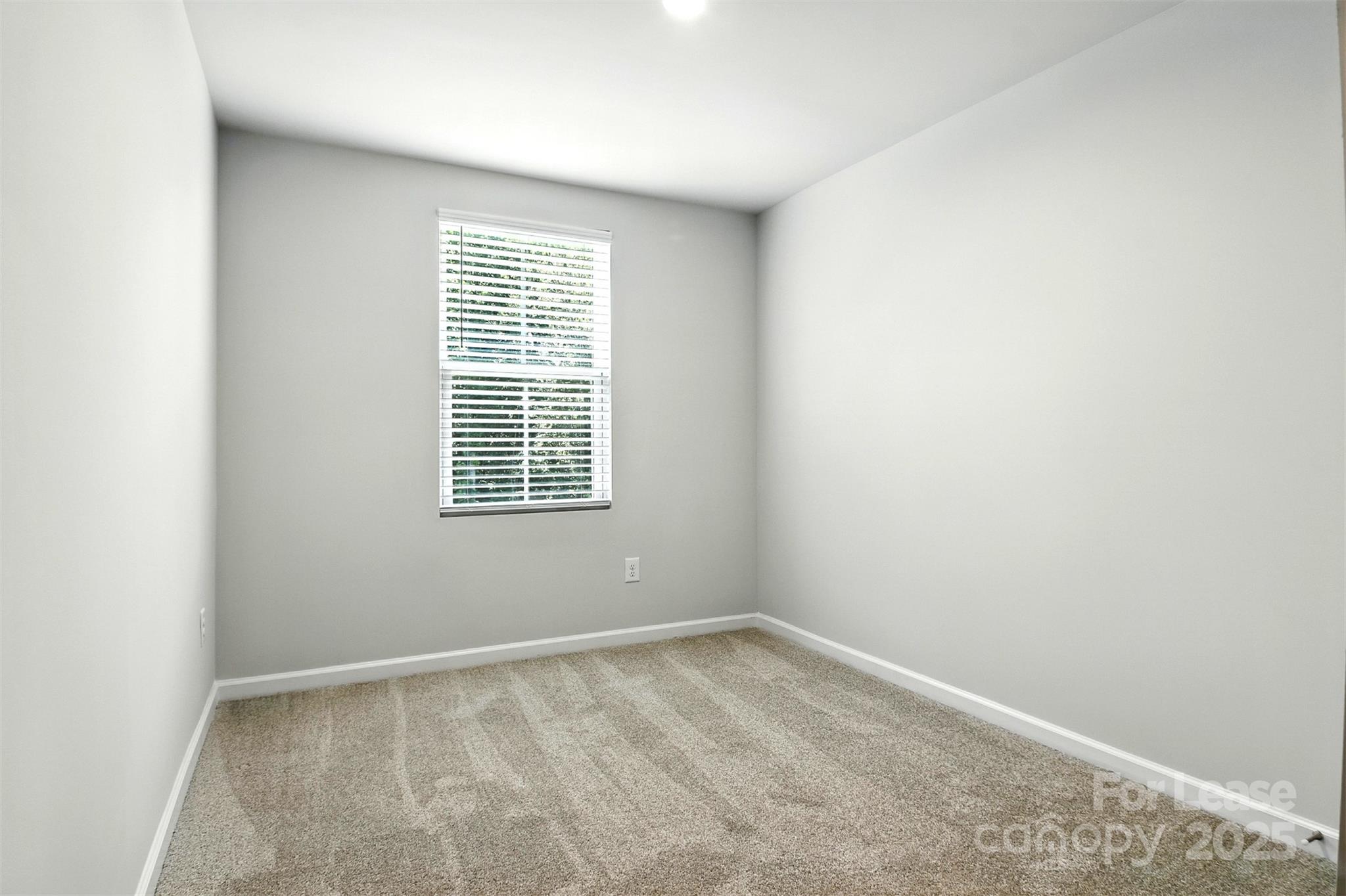 1525 39th Ave Loop Northeast Hickory, NC 28601 - Photo 19 of 24 an empty room with a window