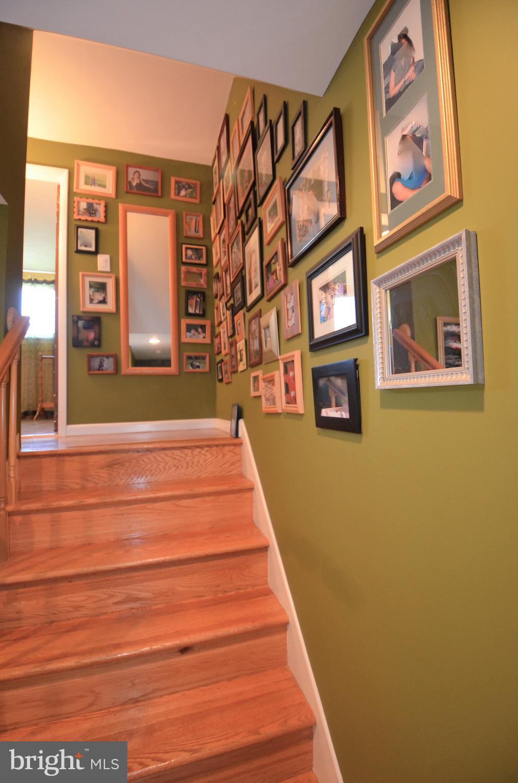 10809 Stevens Road Philadelphia, PA 19116 - Photo 22 of 34 Gallery Image 22