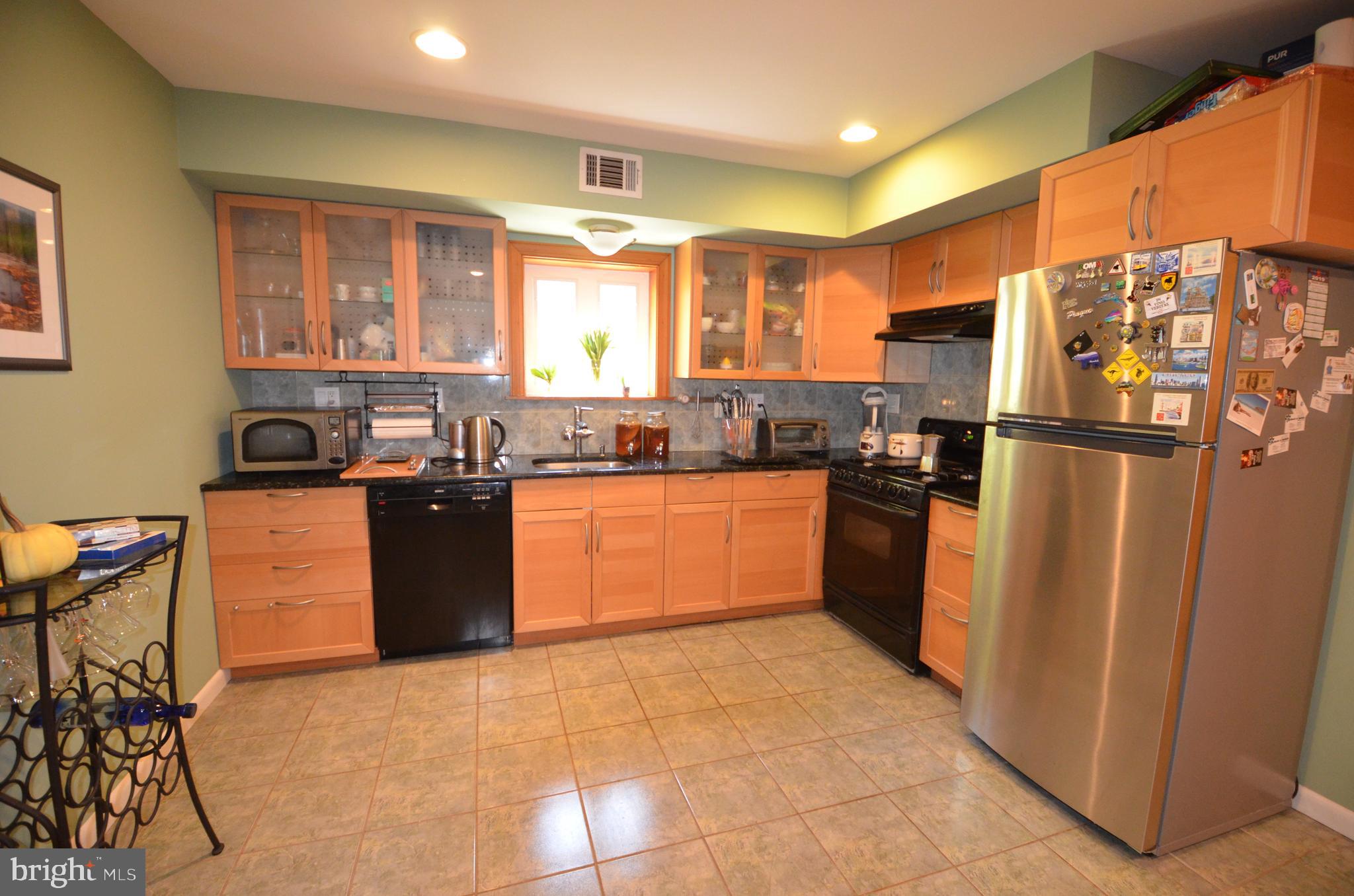 10809 Stevens Road Philadelphia, PA 19116 - Photo 10 of 34 Gallery Image 10