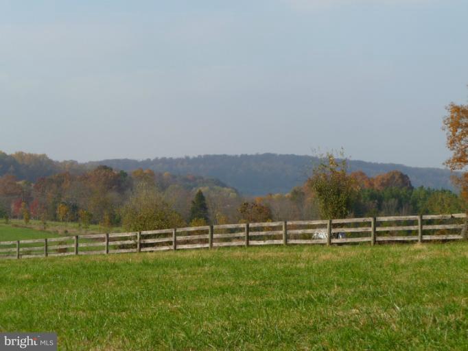 20798 Gleedsville Road Leesburg, VA 20175 - Photo 26 of 28 View