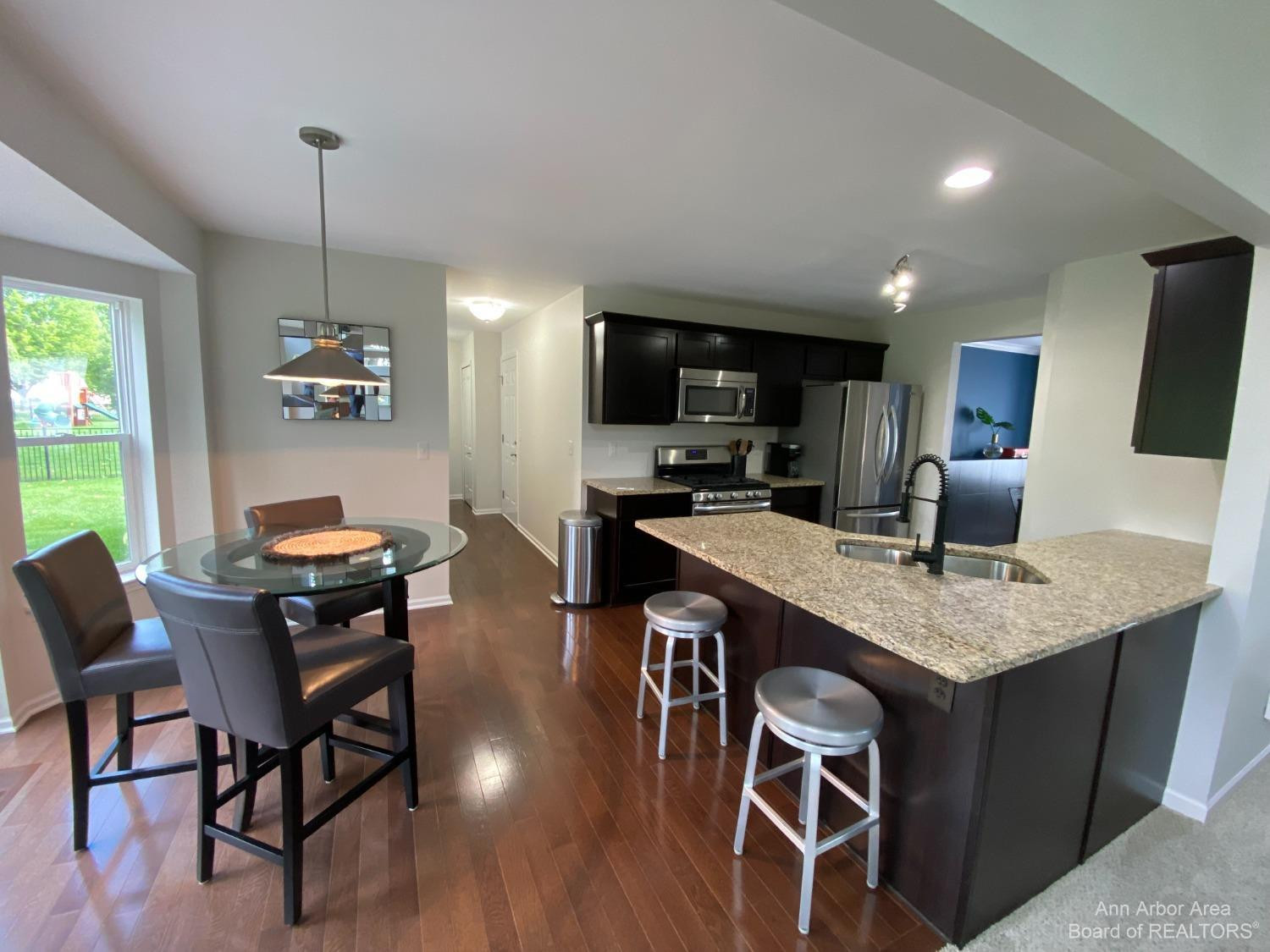 24539 Martindale Road South Lyon, MI 48178 - Photo 8 of 27 Photo 8