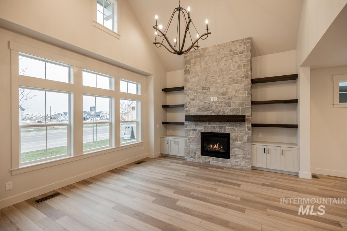 1027 East Escalation Street Meridian, ID 83642 - Photo 4 of 33