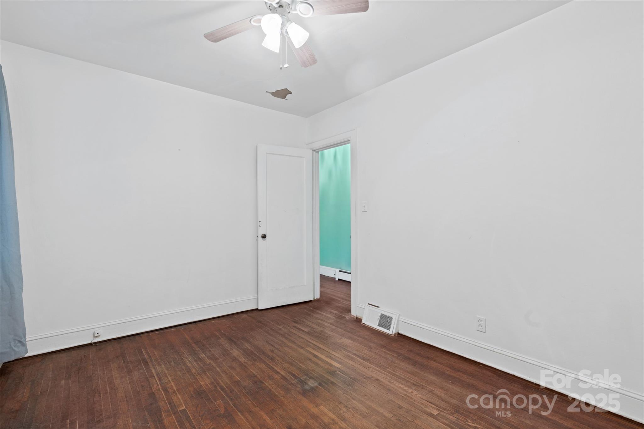 4608 Beatties Ford Road Charlotte, NC 28216 - Photo 12 of 31 Gallery Image 12